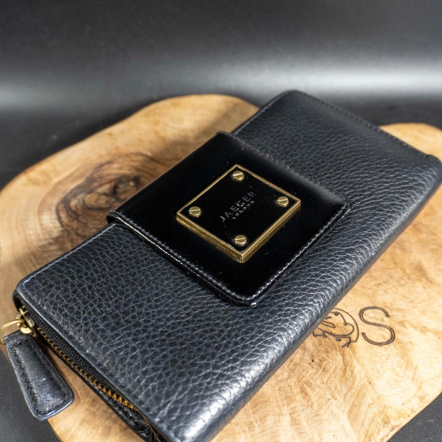 Jaeger Womens Purse Wallet Leather Snap Closure Wallet Large Size Black