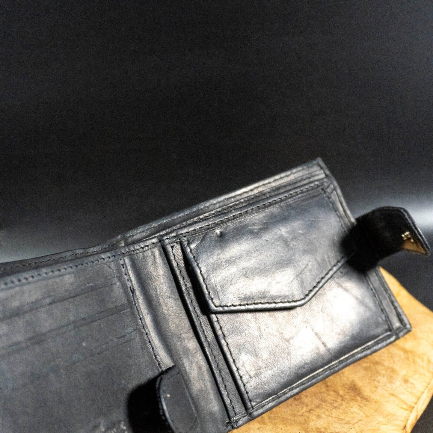 Ashford Ridge Mens Wallet Bifold Leather Wallet with Snap Closure RFID Black