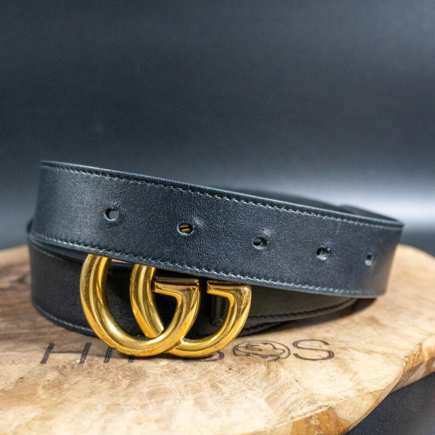 Gucci Mens Belt Slim Leather Belt with Double G Buckle Authentic Black Size 32 - VintageThing