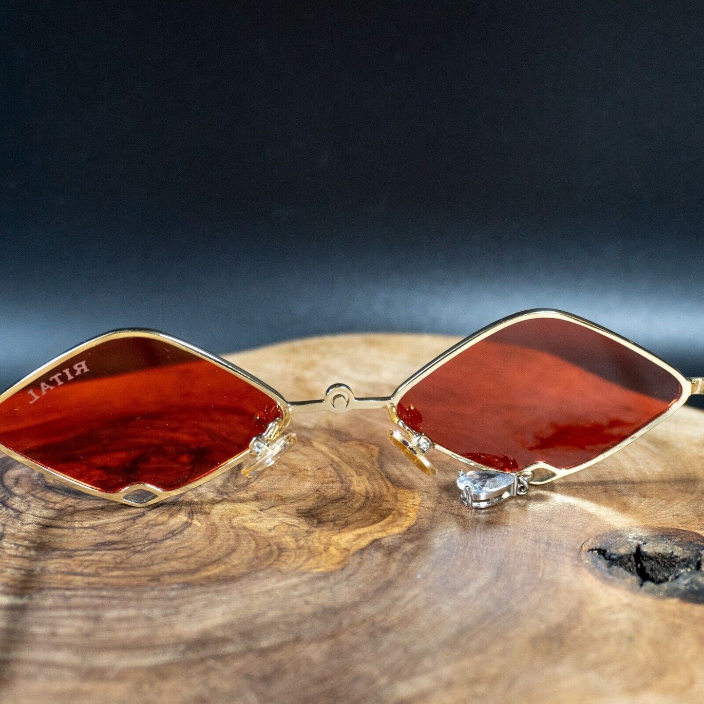 Rital Vintage Sunglasses Funky Retro Sunglasses Gold Frame Red Polarised Lenses - VintageThing