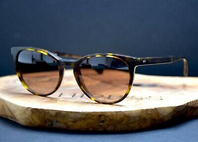 Viu Eyewear The Cat Sunglasses Tortoise Matt Frame Brown Gradient Lenses - VintageThing