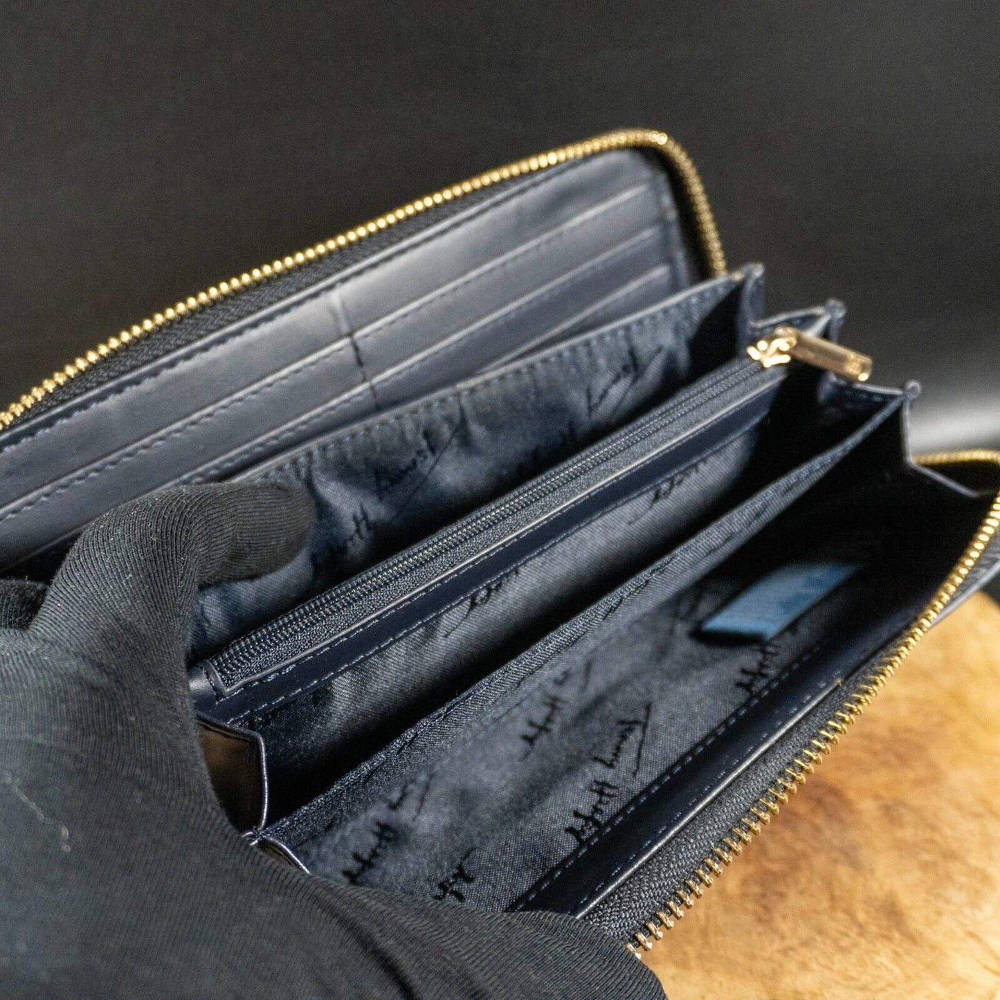 Tommy Hilfiger Wallet Purse Large Zip Around Clutch Wallet Blue