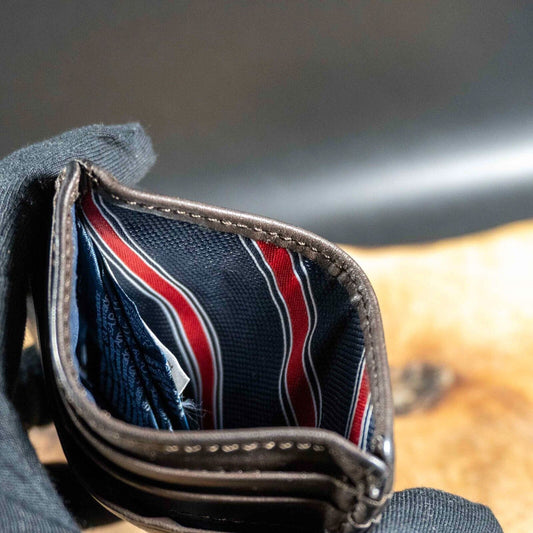 Tommy Hilfiger Mens Wallet Leather Card Holder Wallet Brown