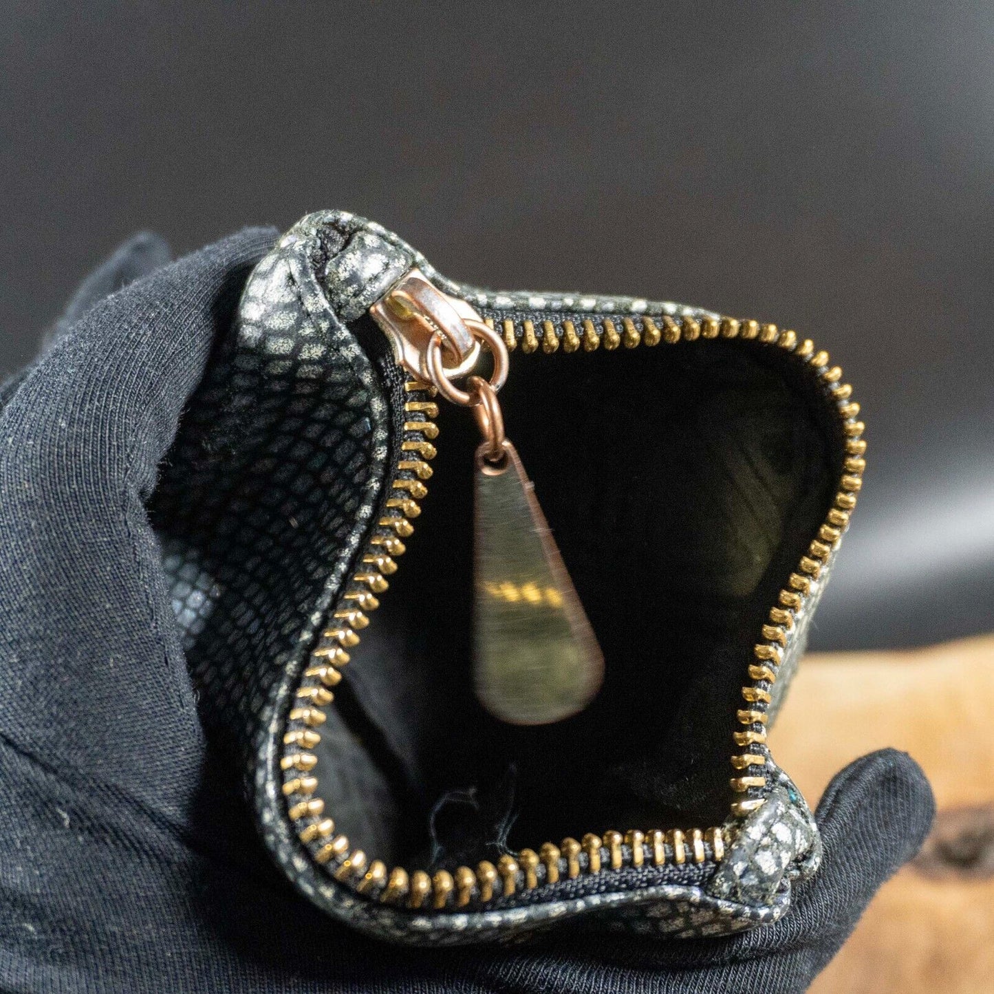 Biba Leather Coin Pouch Wallet with Zip Closure Silver Grey