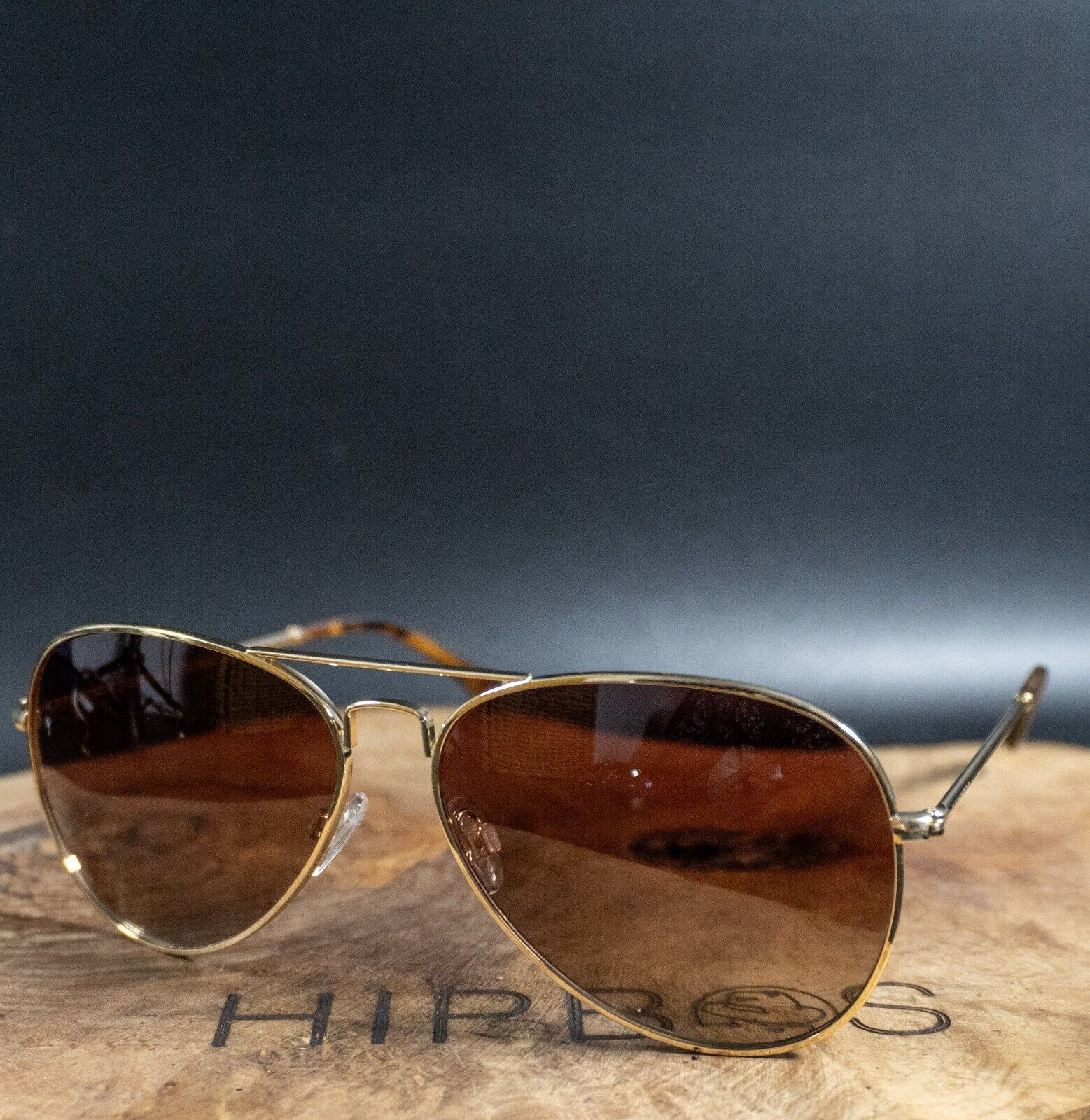 HAWKERS Sunglasses S3/HHAW22DWMP Pilot Sunglasses Gold Frame Polarised Lenses - VintageThing