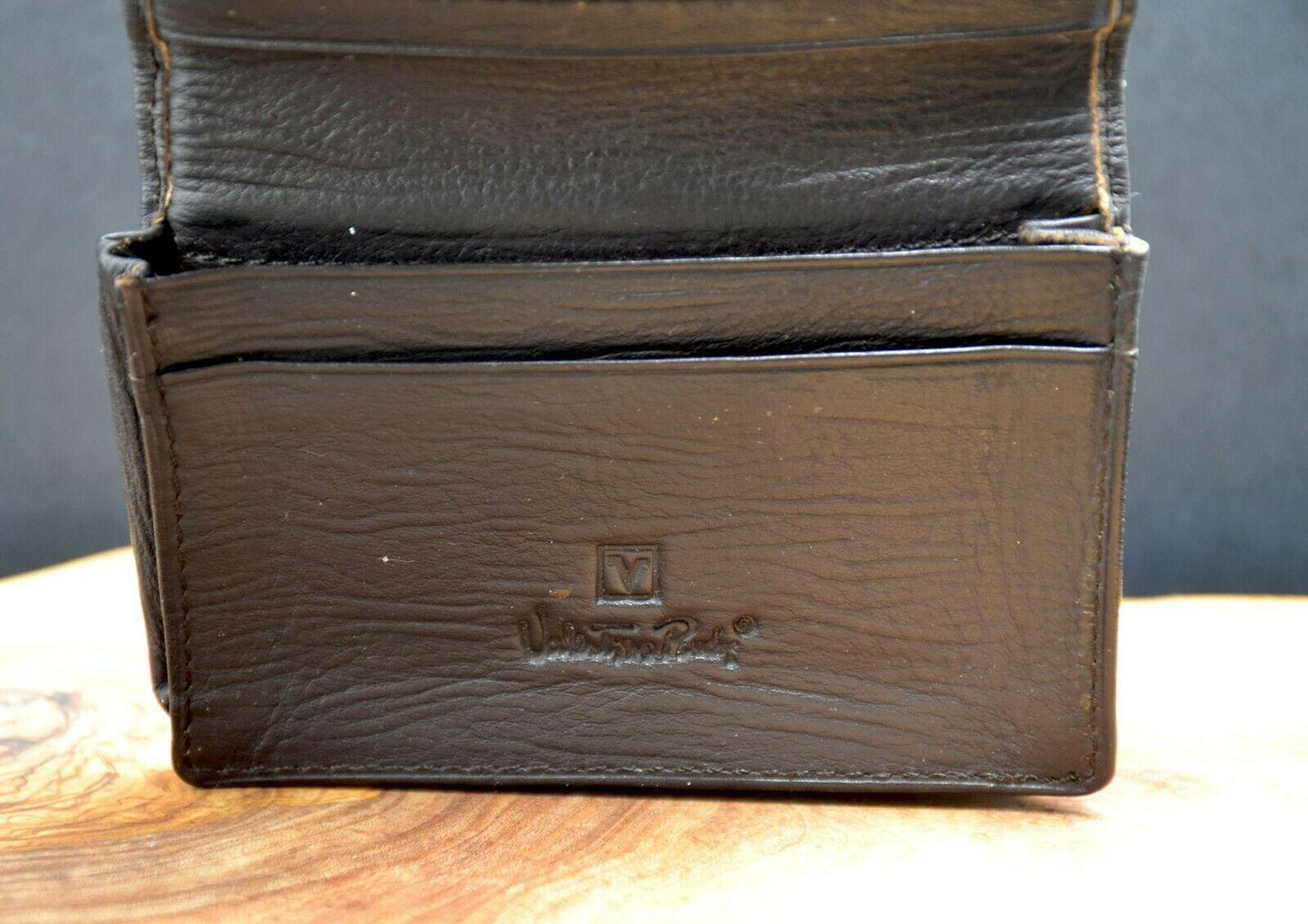 Valentino Rudy Leather Card Business Card ID Wallet Holder Brown - HipBos