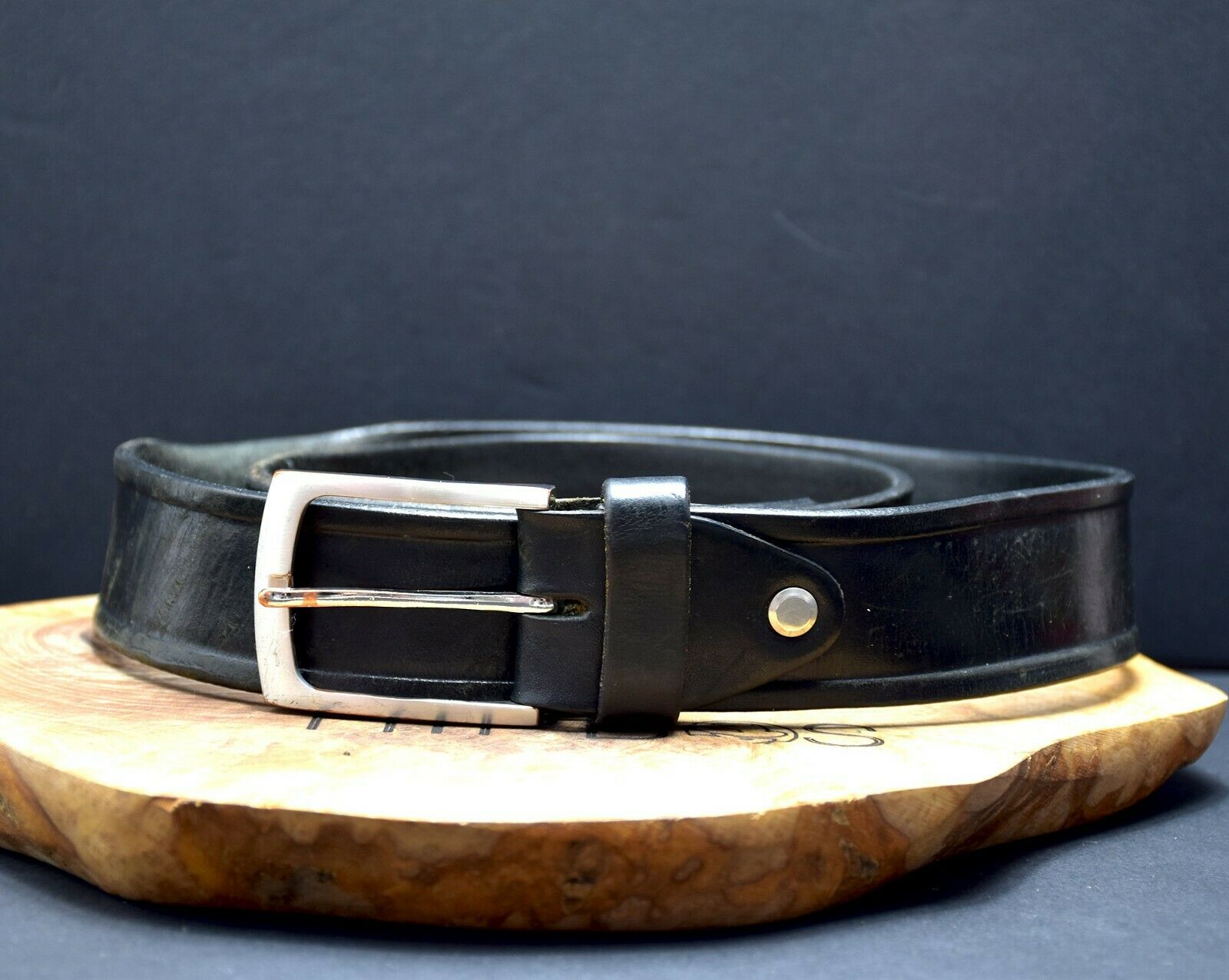 Vintage Mens Leather Jeans Belt Black Size 34 - VintageThing